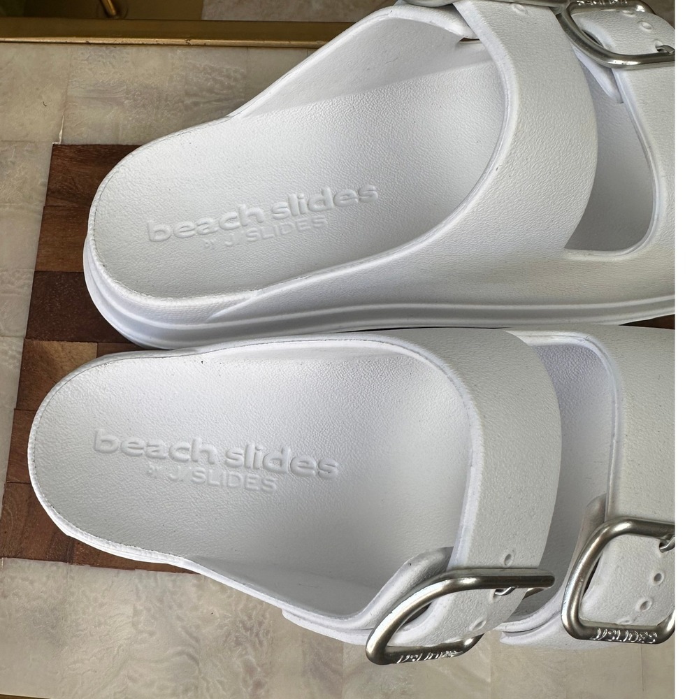J/Slides NWOT Beach Slides Size 7 White Platform Double Buckle Sandals - Picture 8 of 10